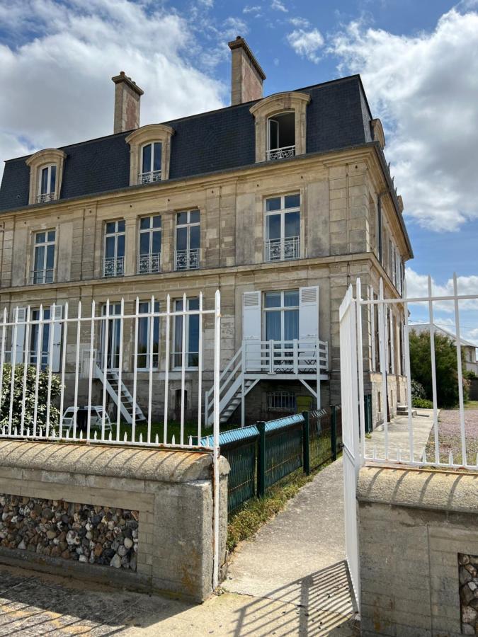 Sunny Apt On D-Day Beach With Parking Saint-Côme-de-Fresné Exterior foto